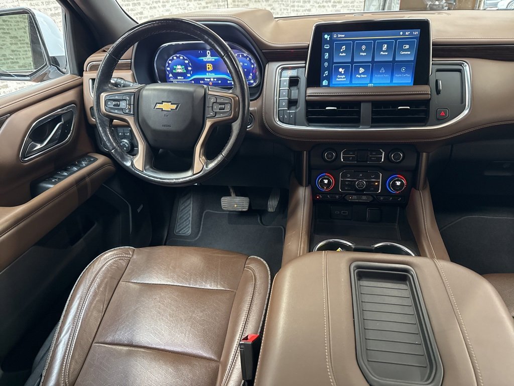 Used 2022 Chevrolet Suburban High Country image 17