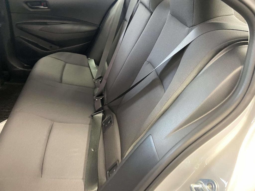 Used 2026 Toyota Corolla LE FWD image 14