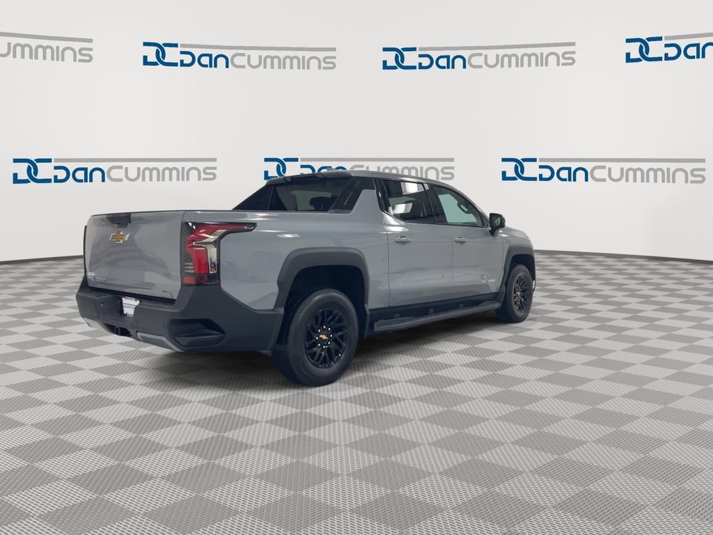 New 2026 Chevrolet Silverado EV LT AWD/4WD image 8