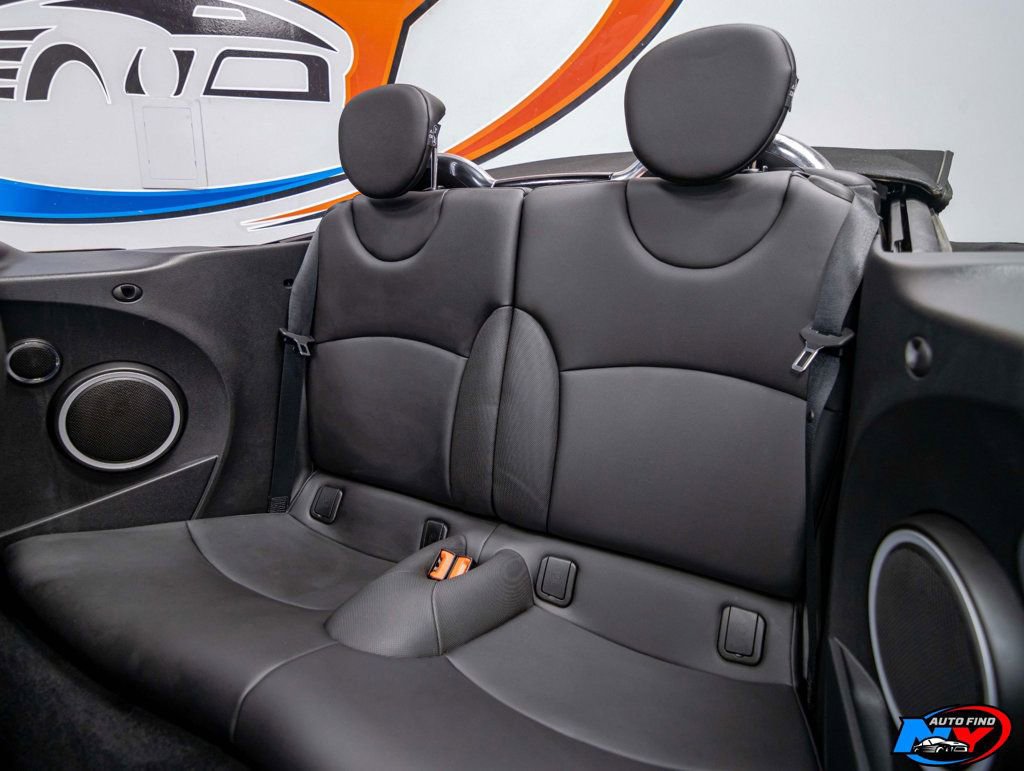 Used 2012 MINI Cooper S image 19