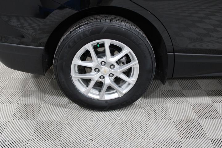 Used 2024 Chevrolet Equinox LT image 44
