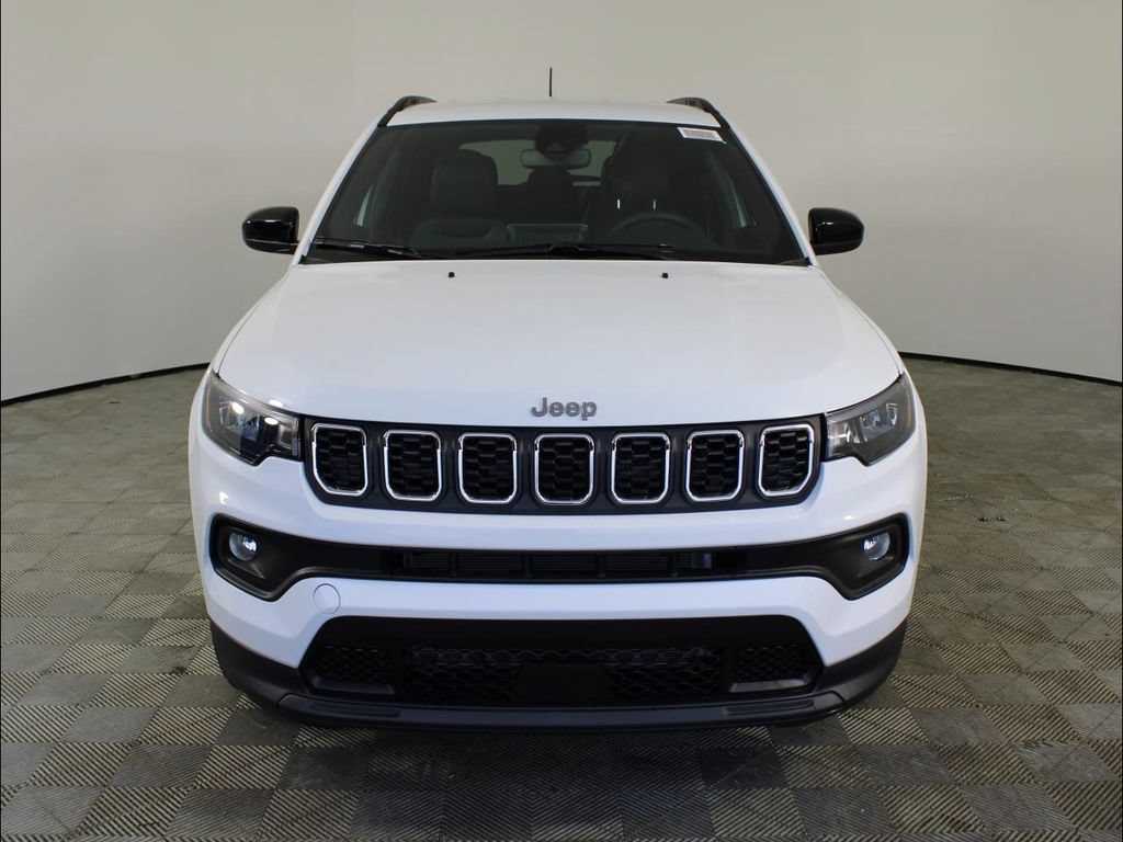 New 2025 Jeep Compass Latitude AWD/4WD image 7