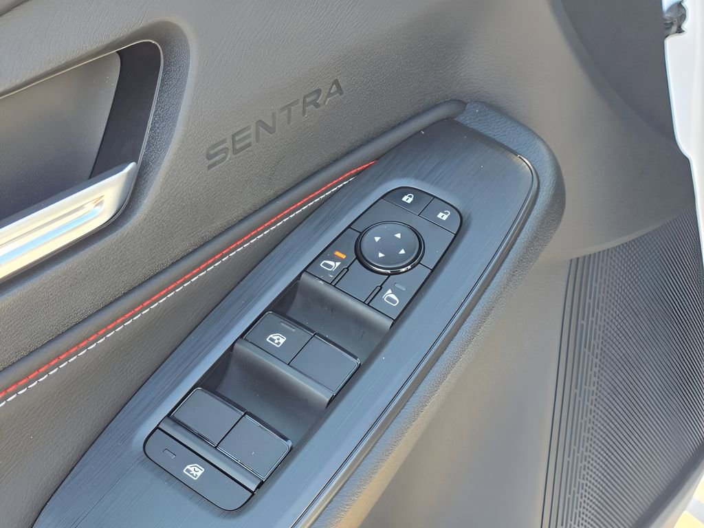 New 2026 Nissan Sentra SR image 15