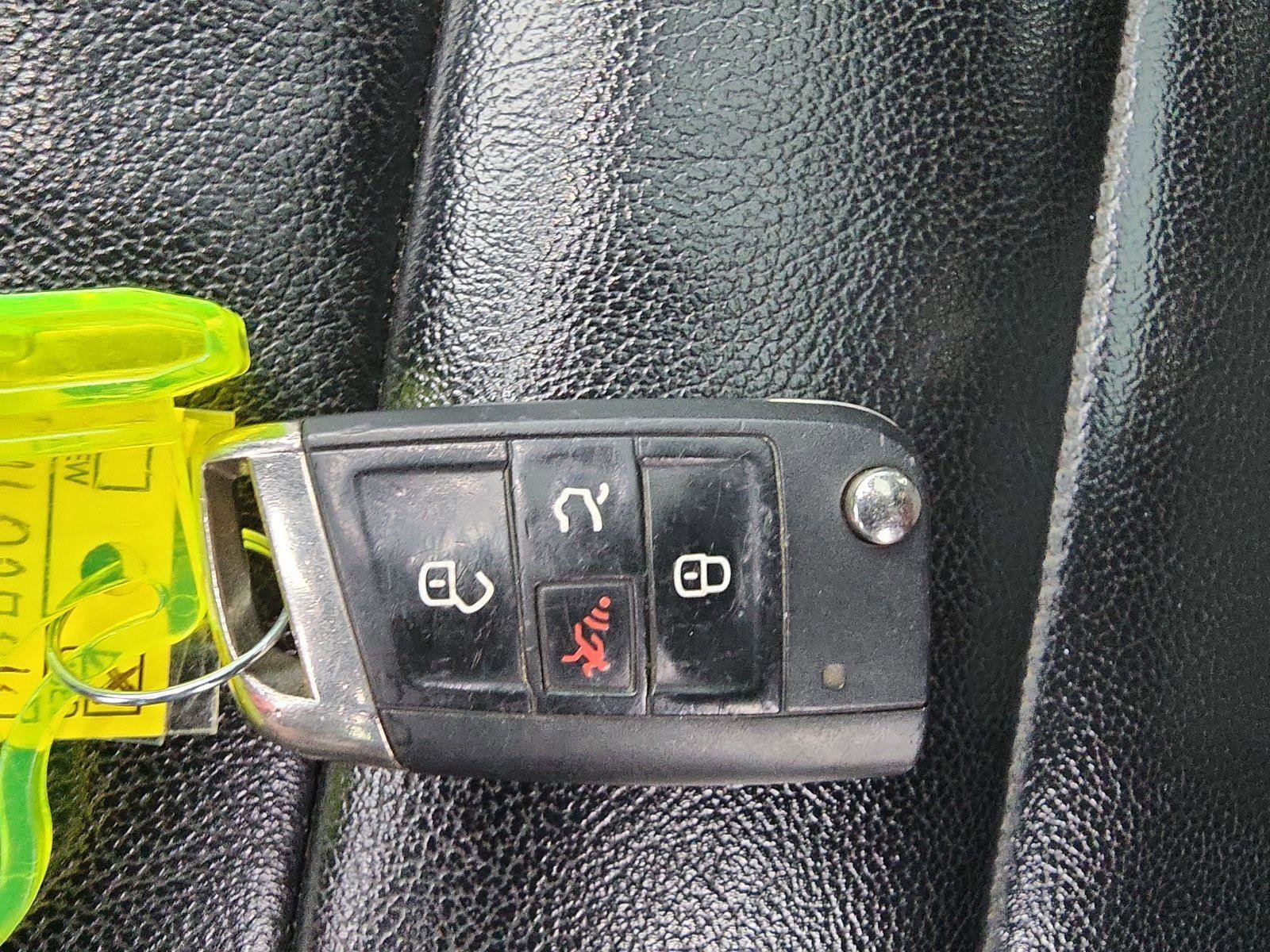 Used 2015 Volkswagen GTI SE w/ Lighting Package (SEL) image 21