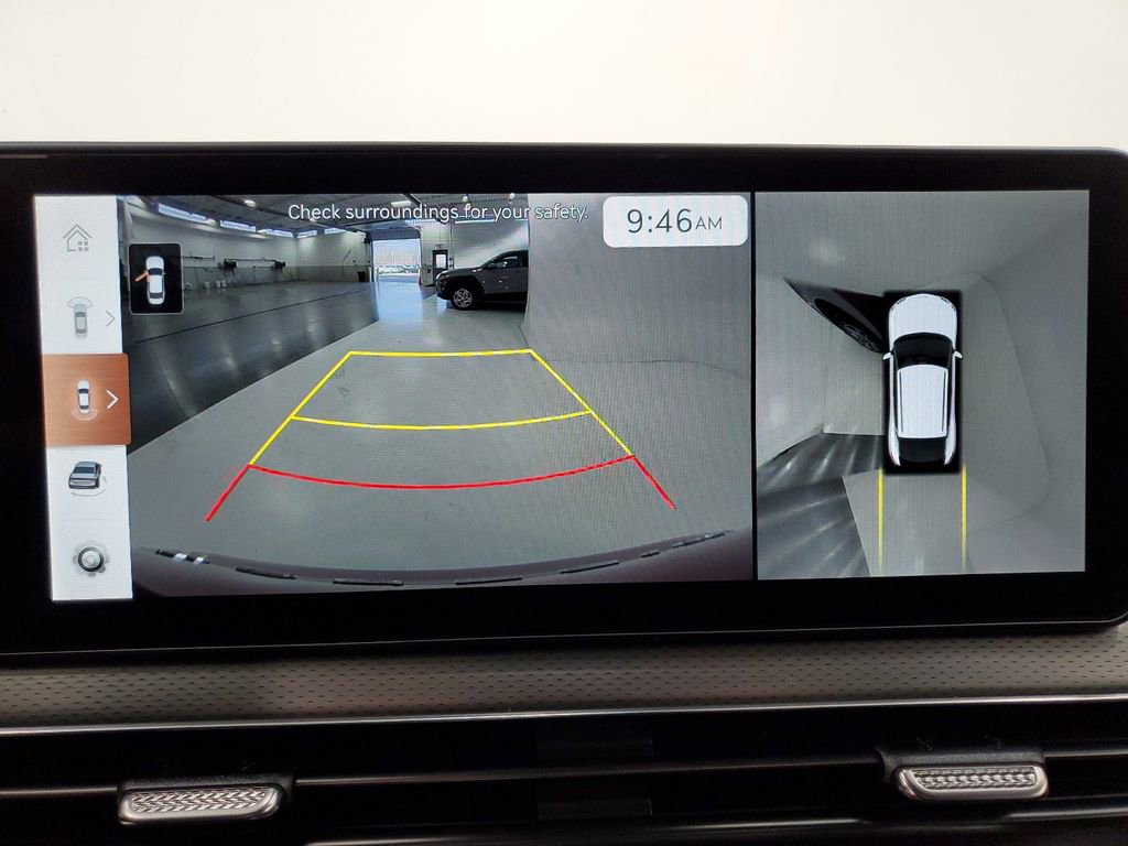 New 2024 Genesis GV60 Advanced image 28