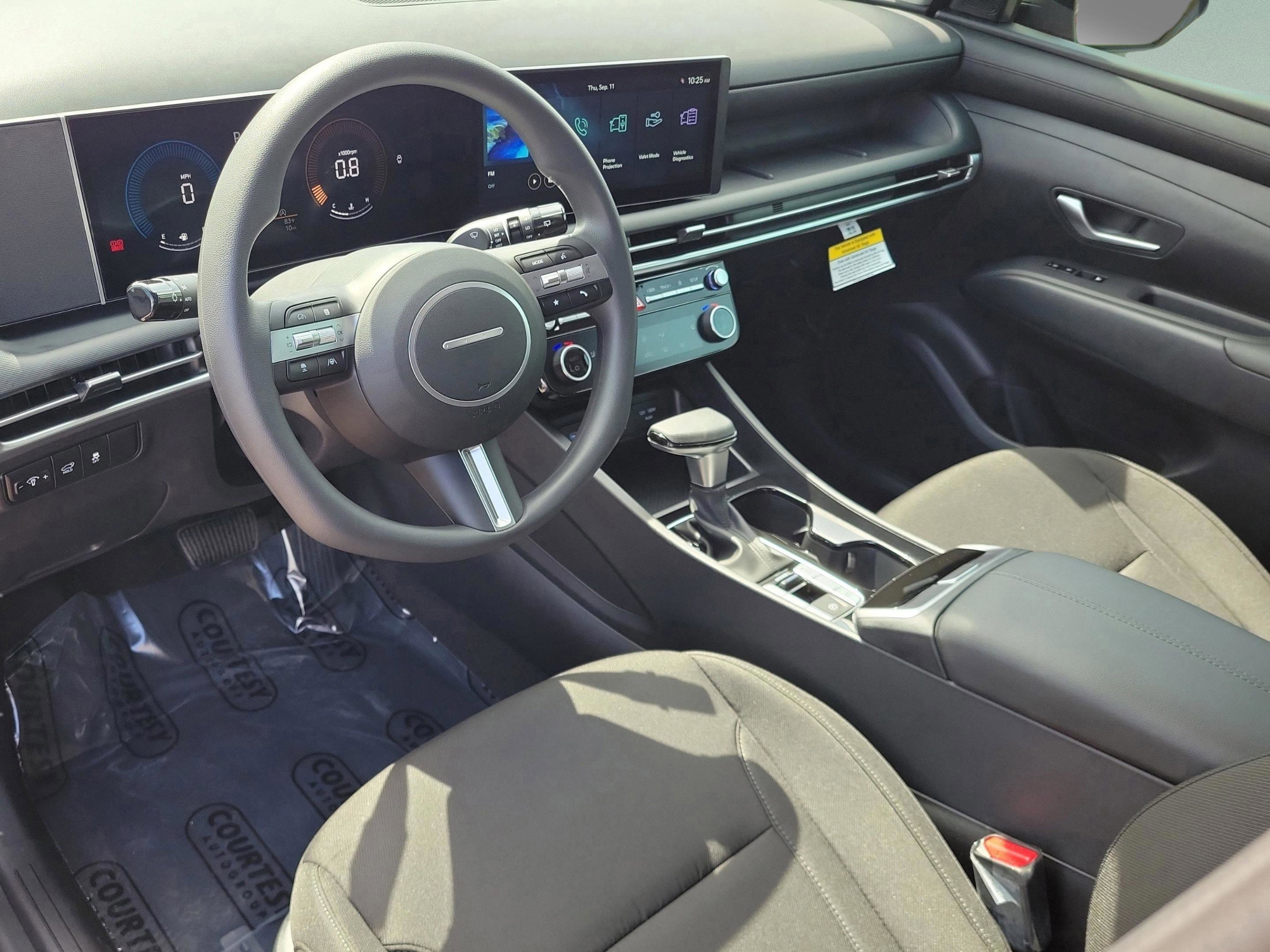 New 2026 Hyundai Tucson SEL image 8