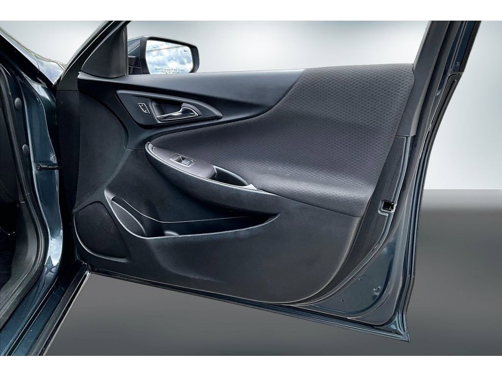 Used 2021 Chevrolet Malibu RS FWD image 27