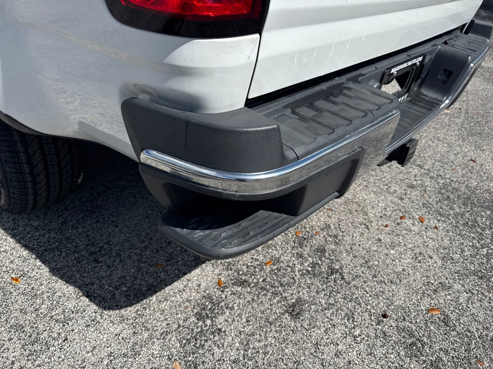 Used 2017 Chevrolet Colorado W/T image 10