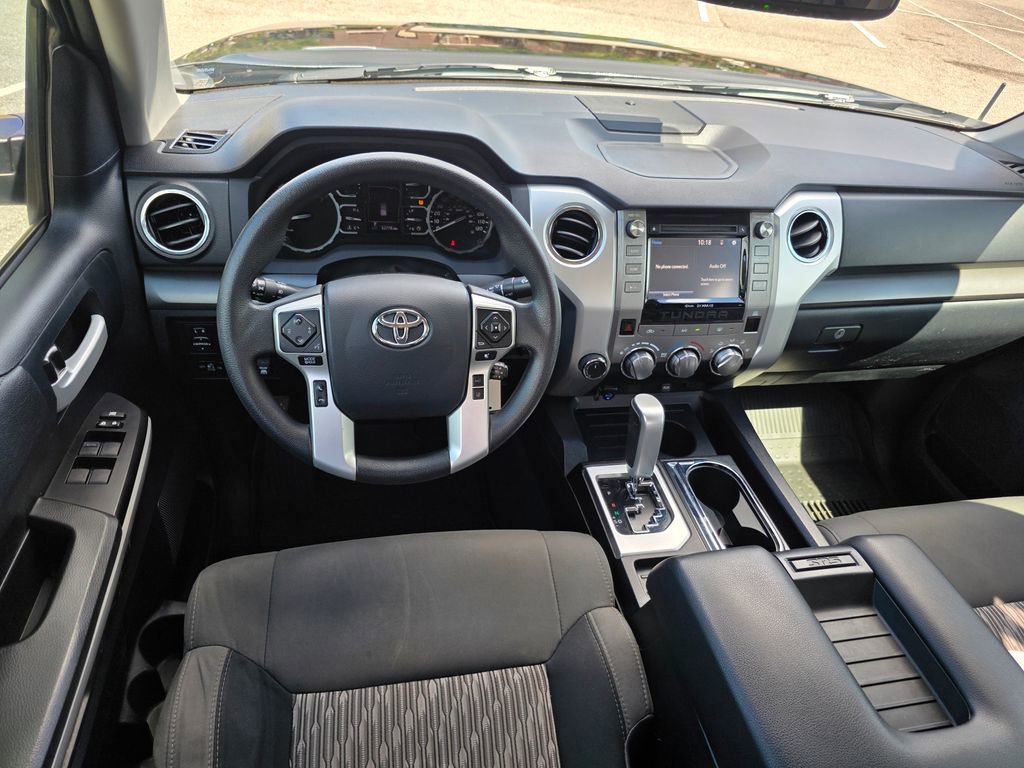 Used 2019 Toyota Tundra SR5 w/ SR5 Upgrade Package AWD/4WD image 29