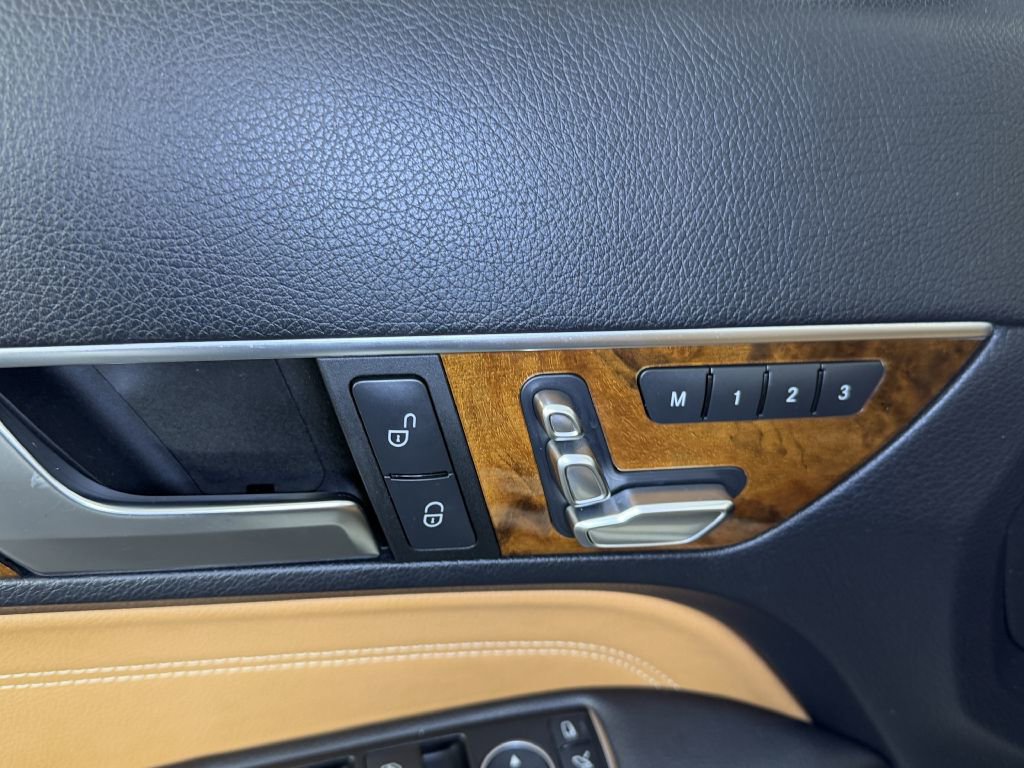 Used 2017 Mercedes-Benz E 400 Cabriolet image 41