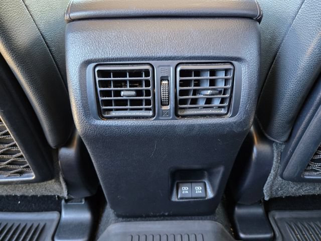 Used 2021 Toyota 4Runner Limited AWD/4WD image 17
