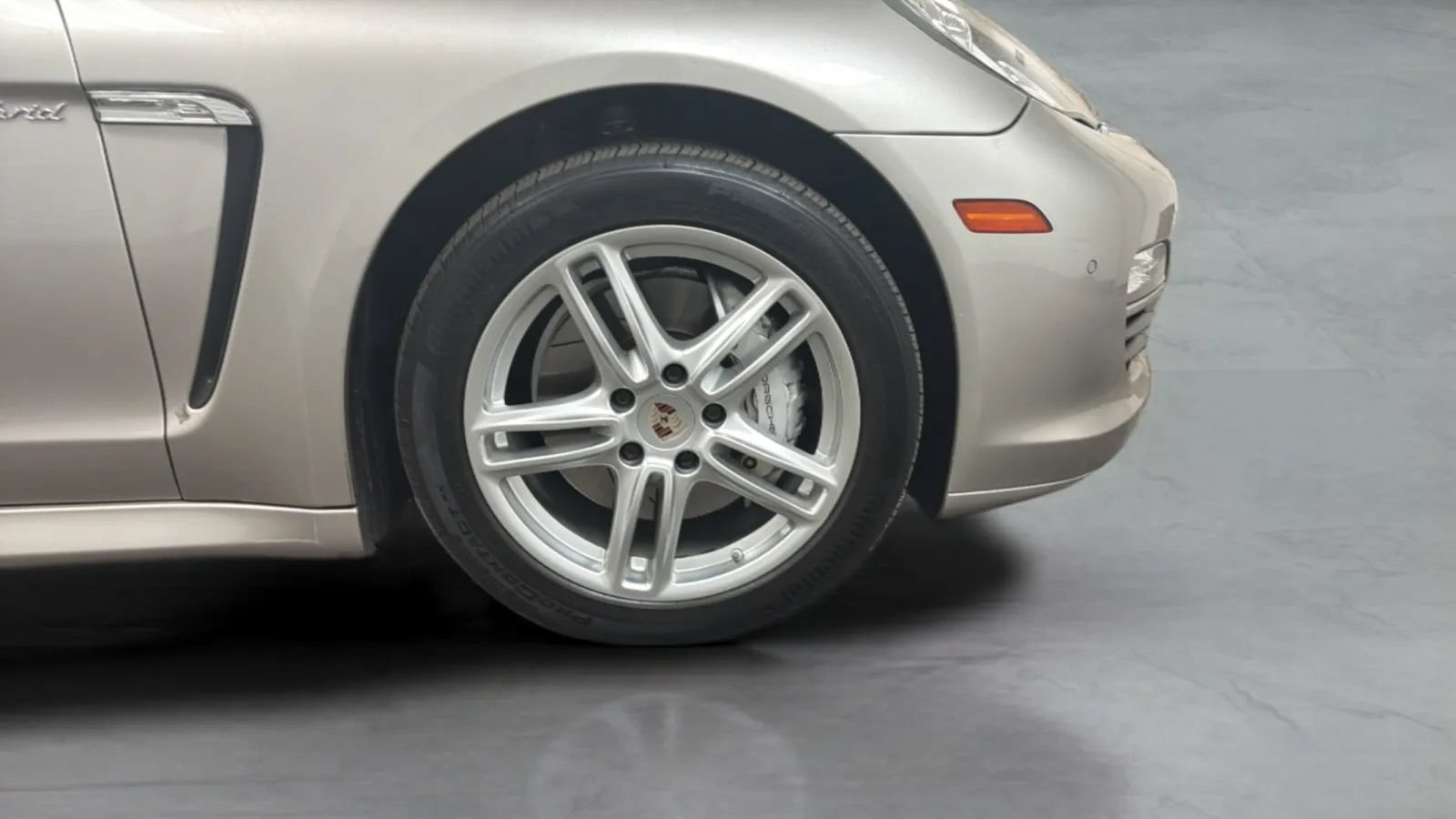 Used 2012 Porsche Panamera S RWD image 25