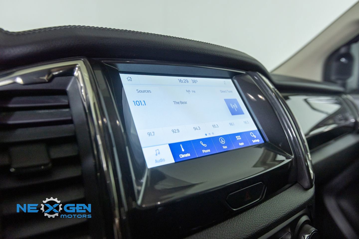 Used 2022 Ford Ranger Lariat w/ Equipment Group 501A High AWD/4WD image 18