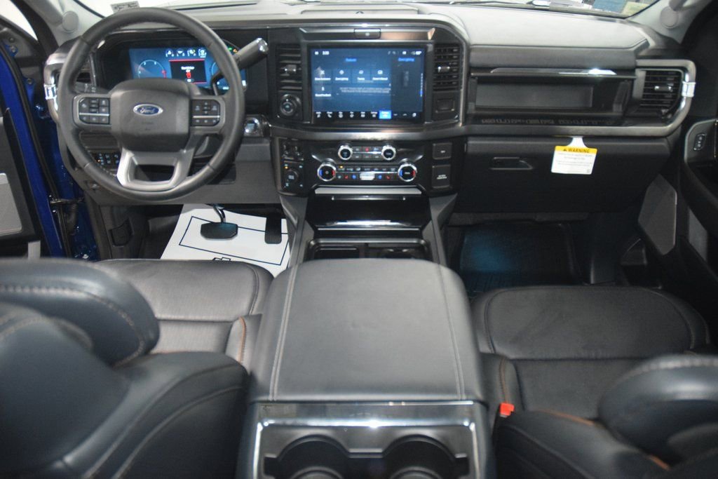 Used 2026 Ford F250 Lariat w/ Black Appearance Package image 26