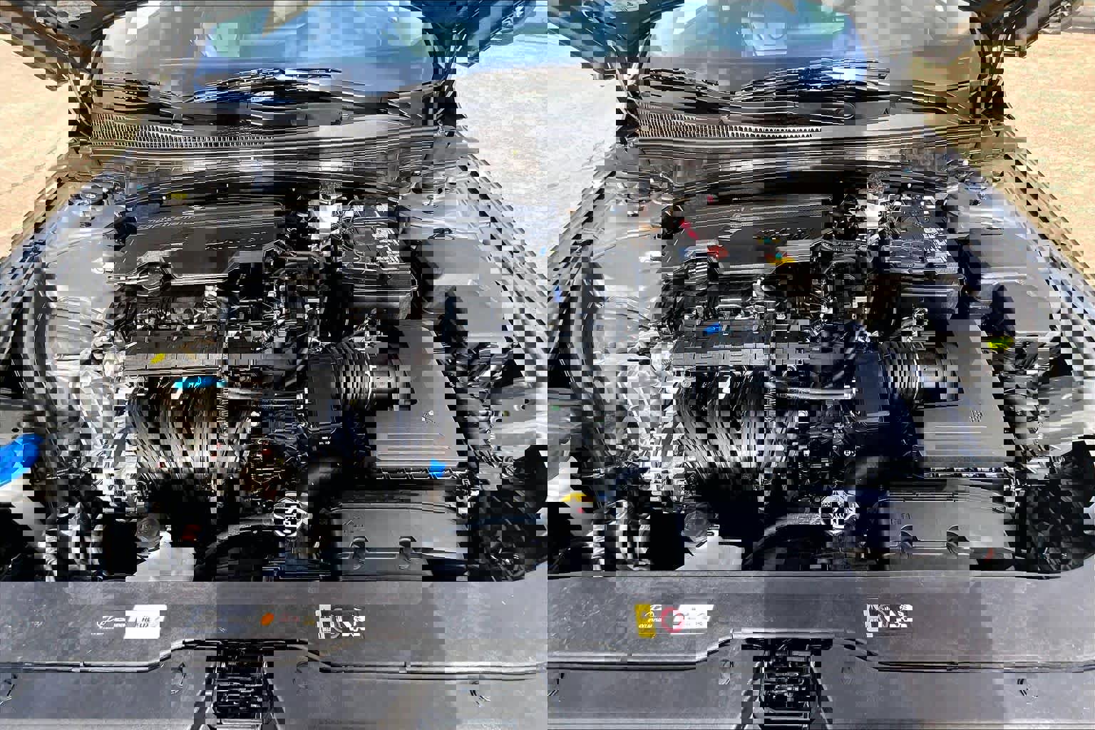 Used 2025 Hyundai Elantra Limited image 30