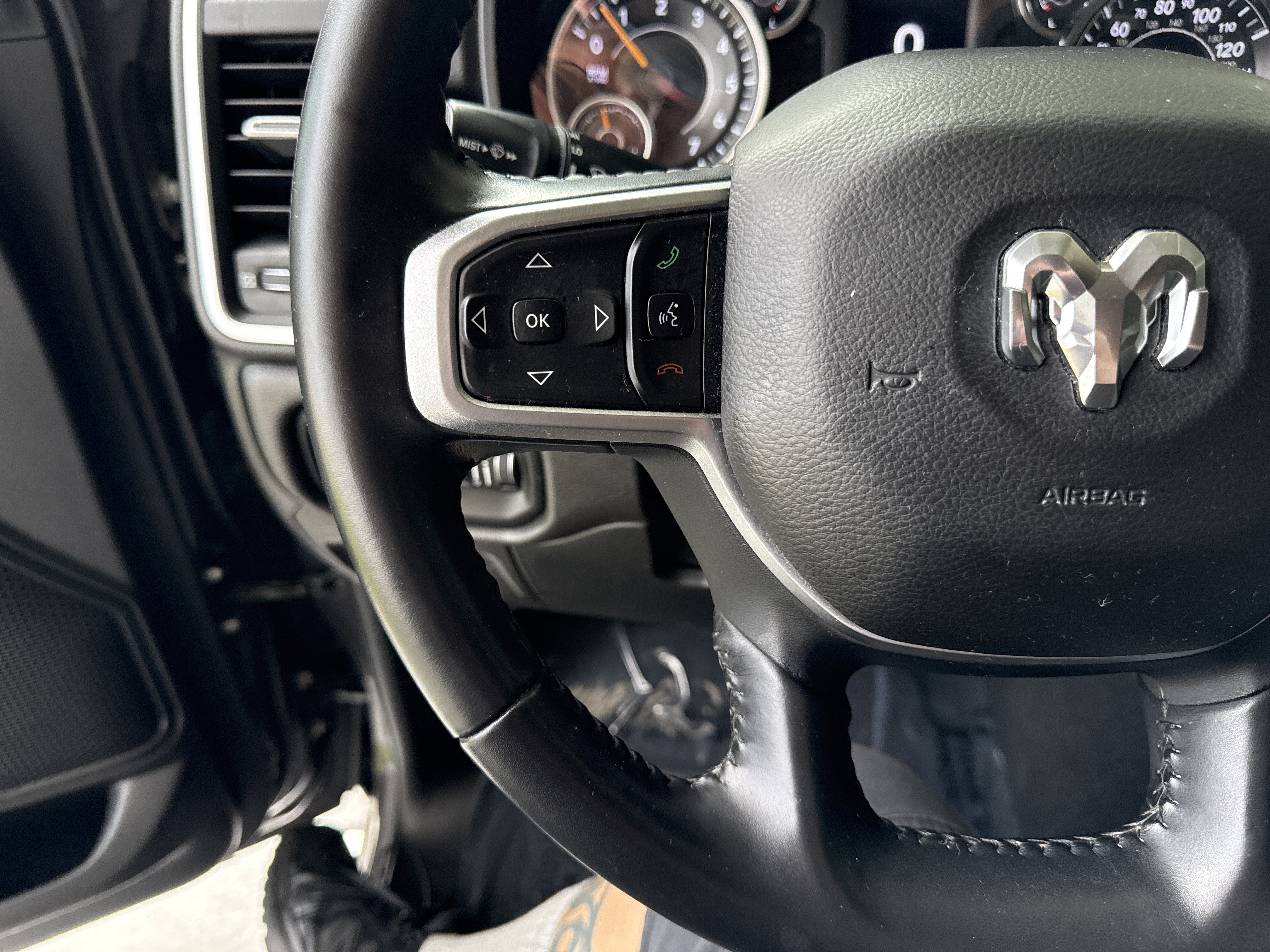 Used 2019 RAM 1500 Big Horn RWD image 17