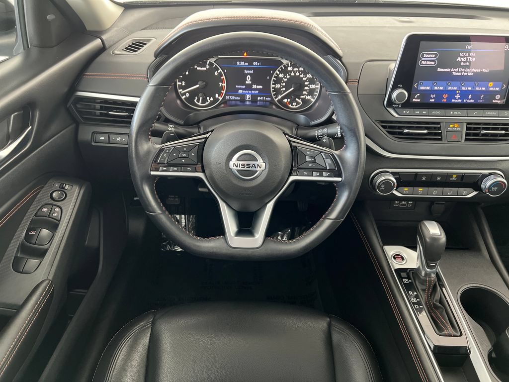 Used 2021 Nissan Altima 2.5 SR FWD image 15