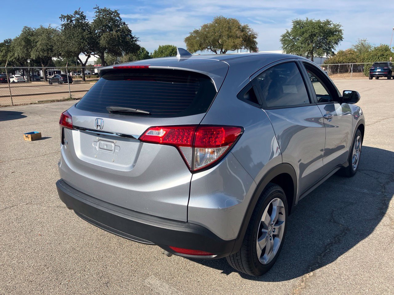 Used 2019 Honda HR-V LX image 4