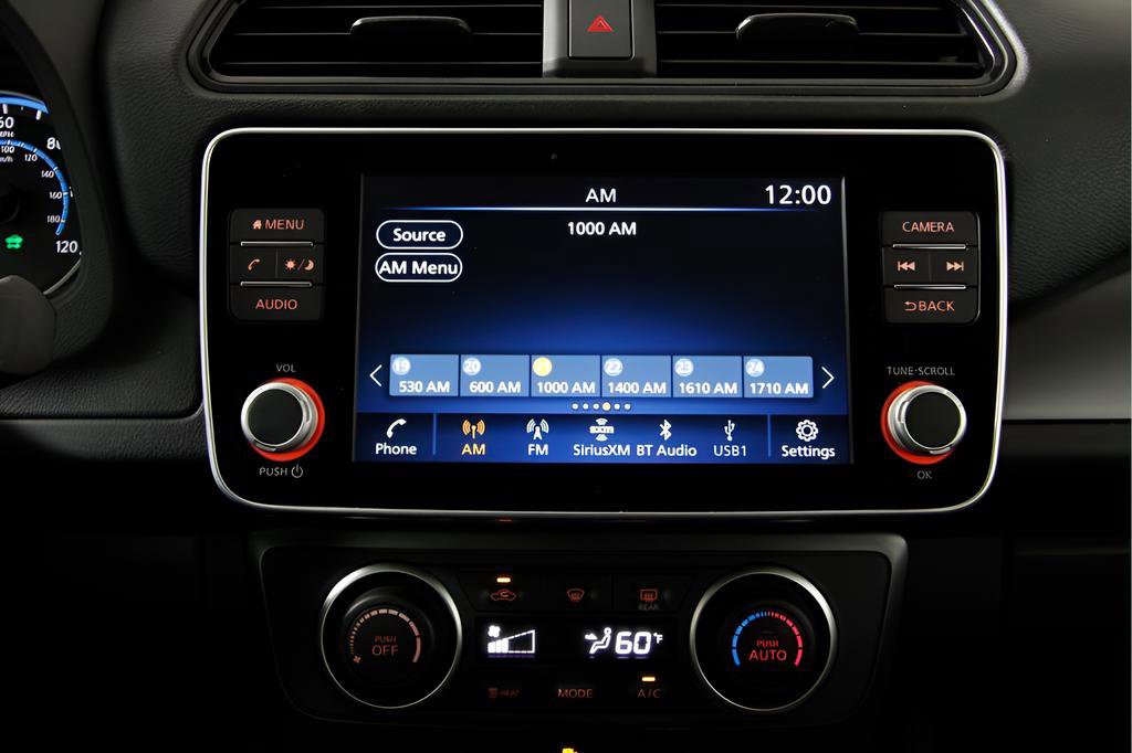 Used 2025 Nissan Leaf S image 29