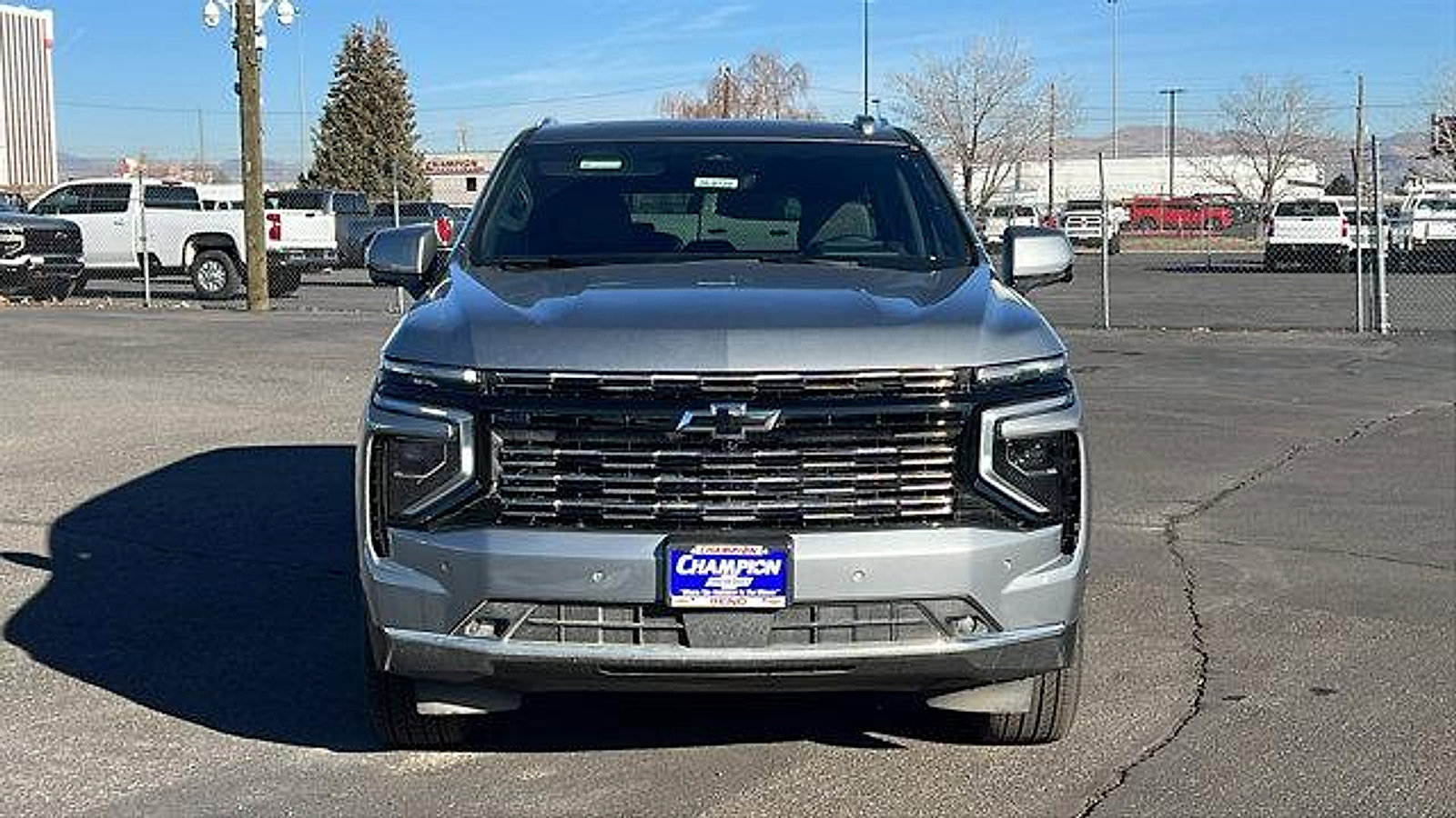 New 2026 Chevrolet Suburban High Country image 2