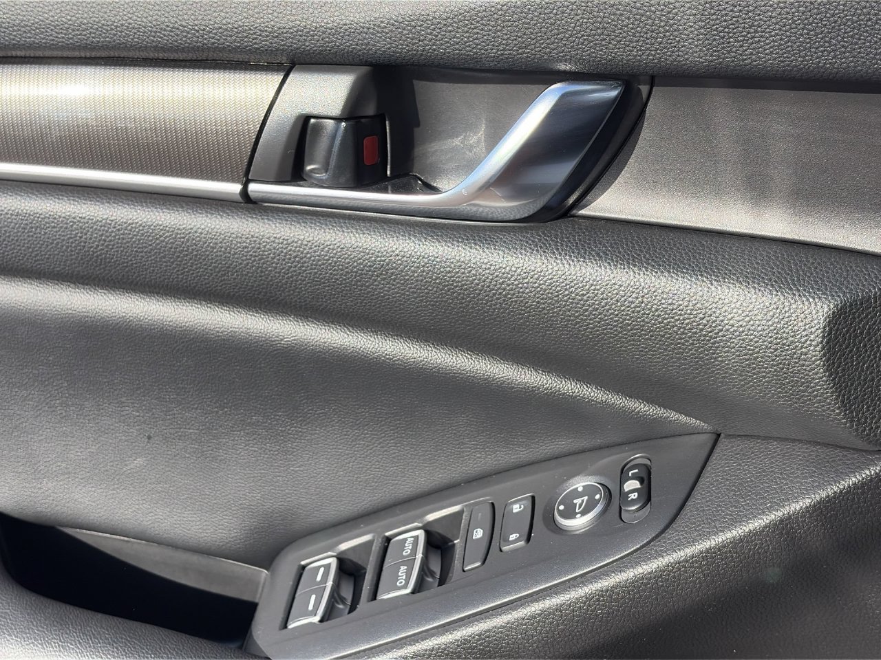 Used 2021 Honda Accord Sport image 20