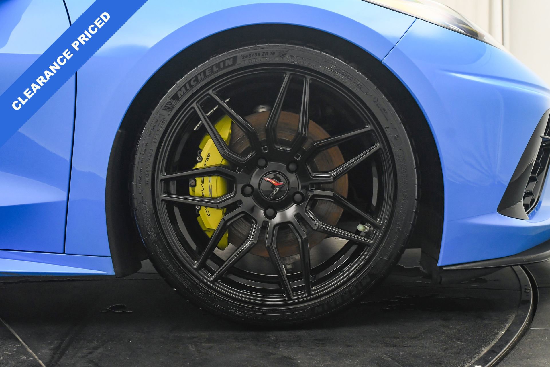 Used 2023 Chevrolet Corvette Stingray Premium Conv w/ Z51 Performance Package image 32