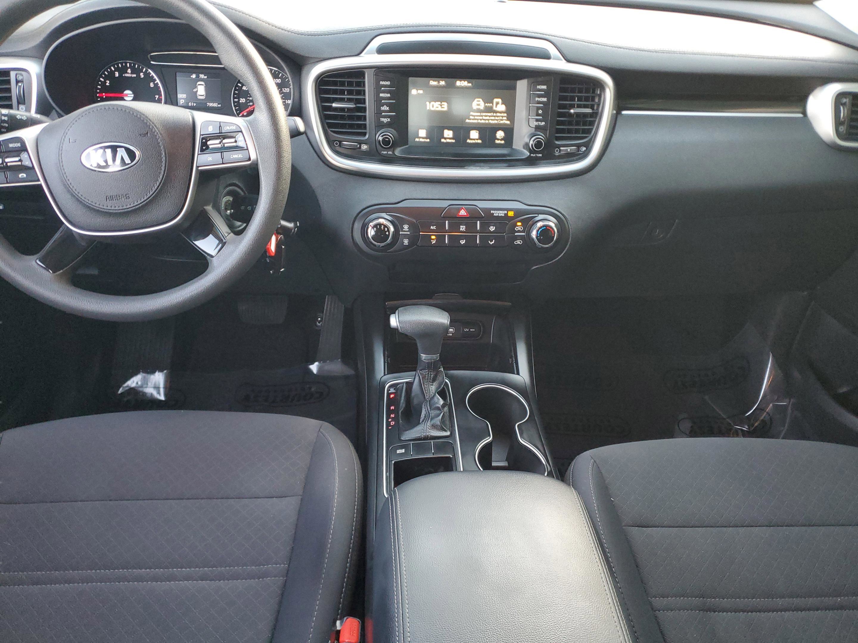 Certified 2019 Kia Sorento L image 15