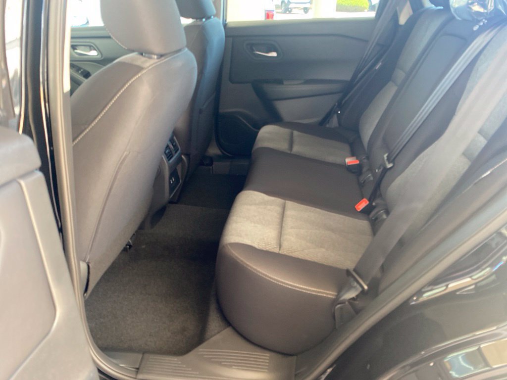 New 2026 Nissan Rogue SV FWD image 22