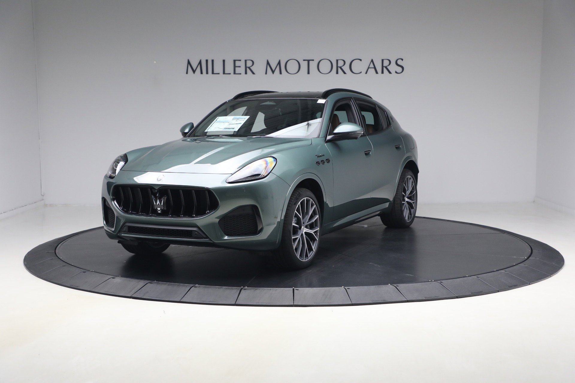 New 2026 Maserati Grecale Modena AWD/4WD image 2