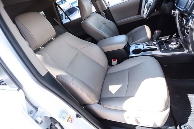Used 2017 Toyota 4Runner Limited AWD/4WD image 43
