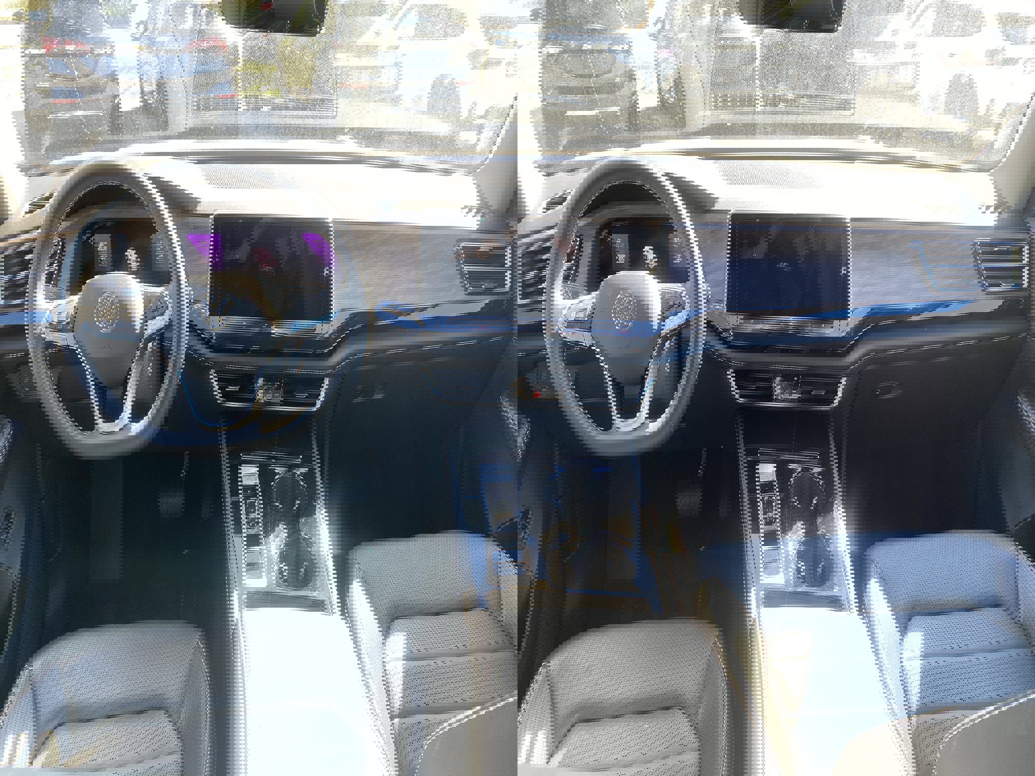 Used 2024 Volkswagen Atlas SEL image 11