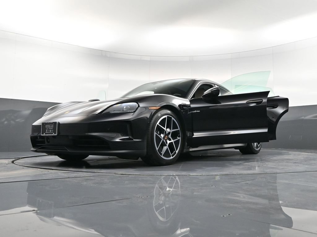 Certified 2025 Porsche Taycan image 39