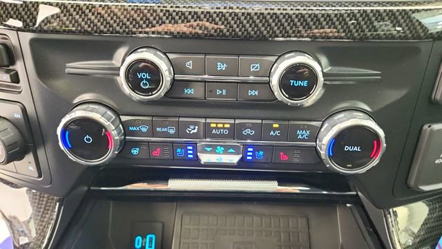 Used 2022 Ford F150 Lariat w/ Equipment Group 502A High AWD/4WD image 19