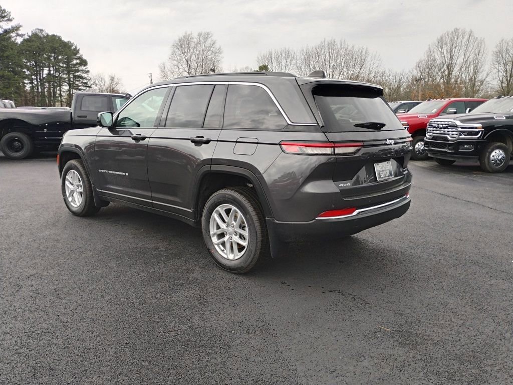 New 2026 Jeep Grand Cherokee Laredo image 7