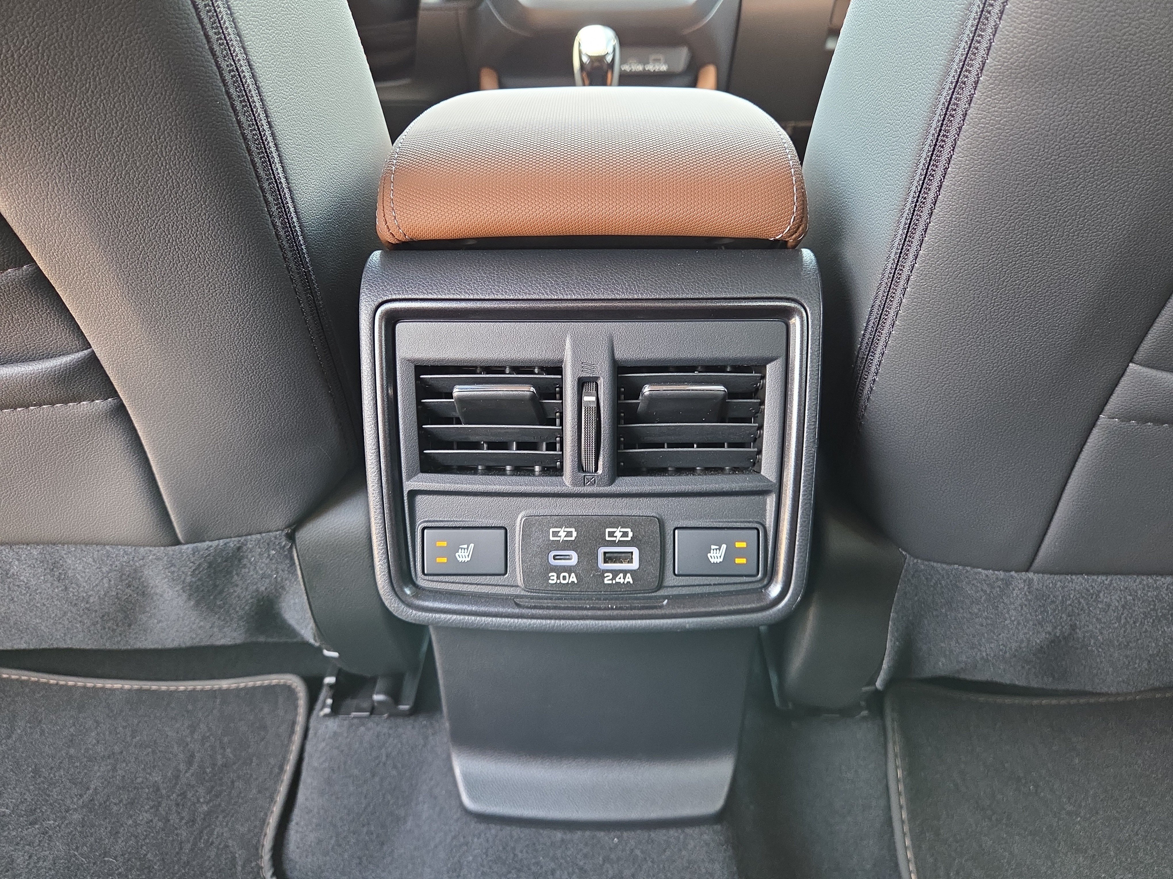 Certified 2025 Subaru Forester Touring AWD/4WD image 12