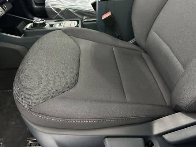 New 2025 Ford Maverick XL w/ Equipment Group 101A image 37
