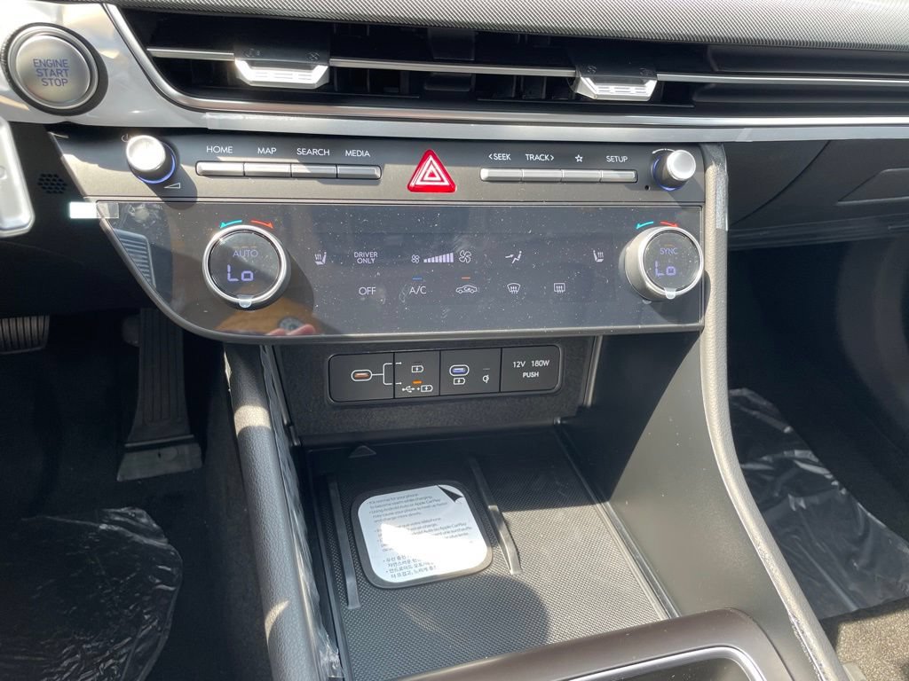 New 2026 Hyundai Sonata SEL FWD image 15