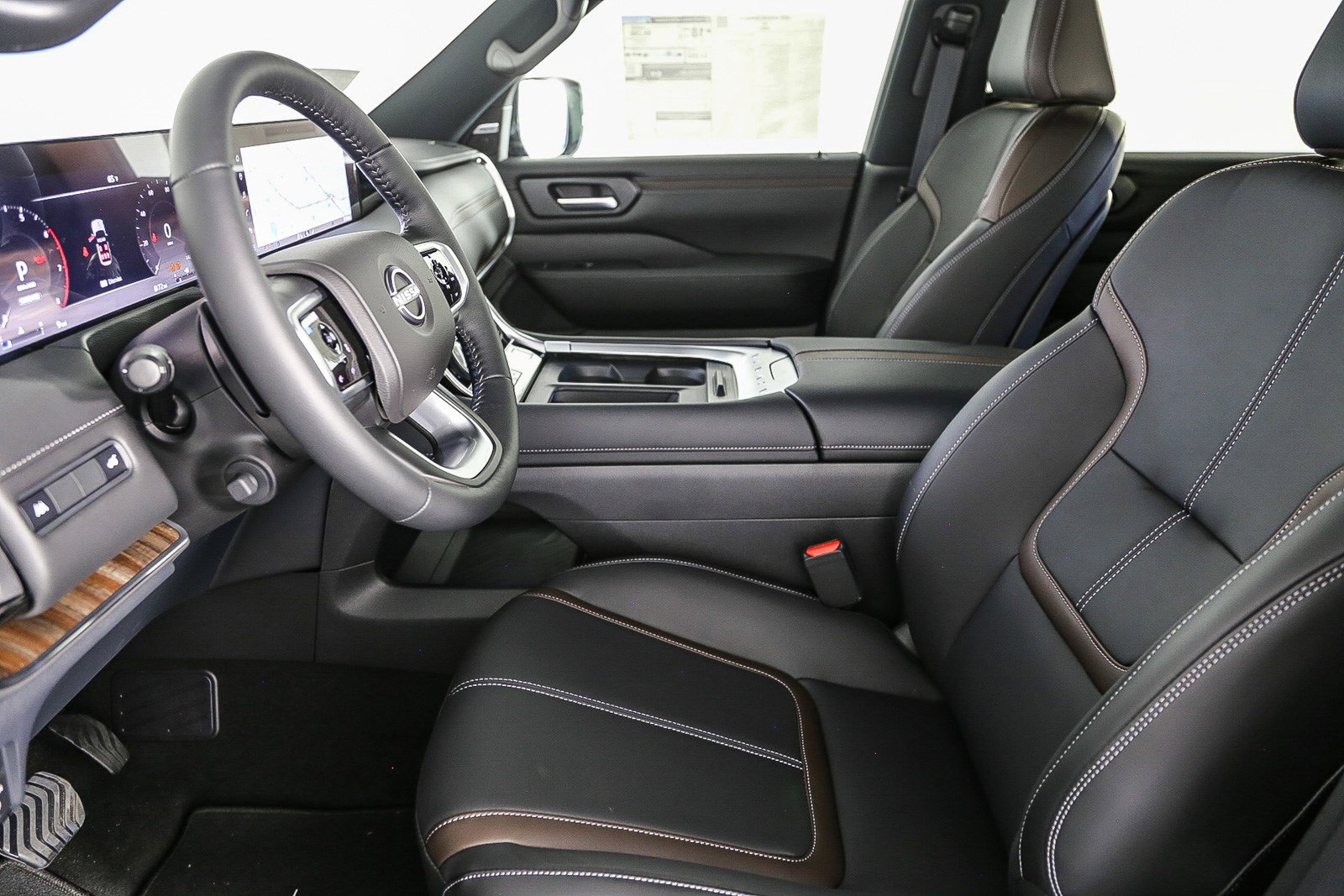 New 2025 Nissan Armada SL w/ Captain's Chari Seat Package image 23