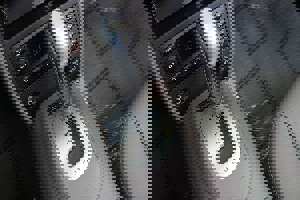 Used 2003 Porsche 911 Cabriolet image 21