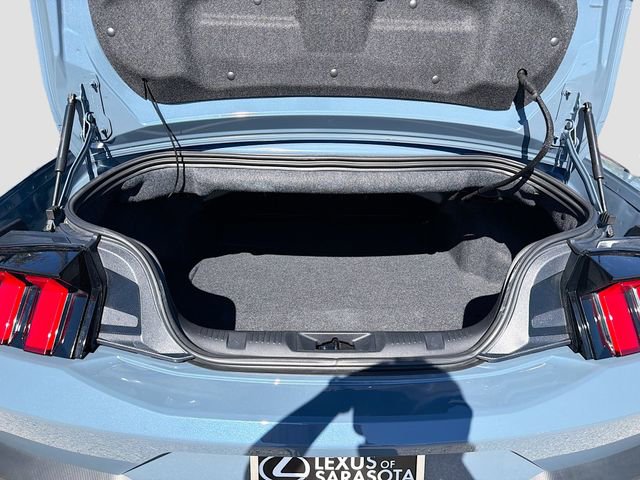 Used 2025 Ford Mustang GT Premium image 12