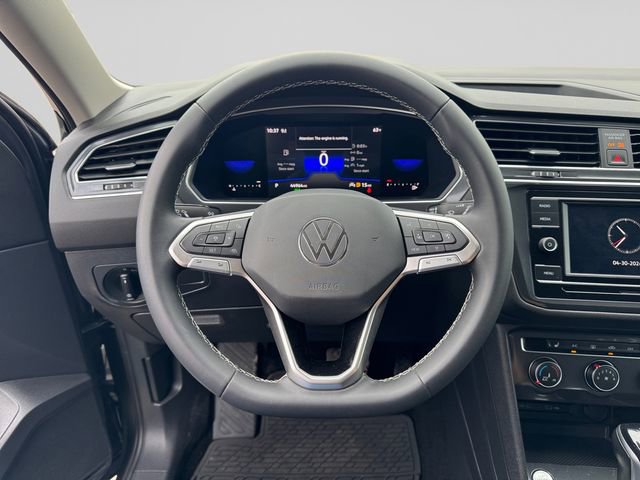 Used 2022 Volkswagen Tiguan S AWD/4WD image 11