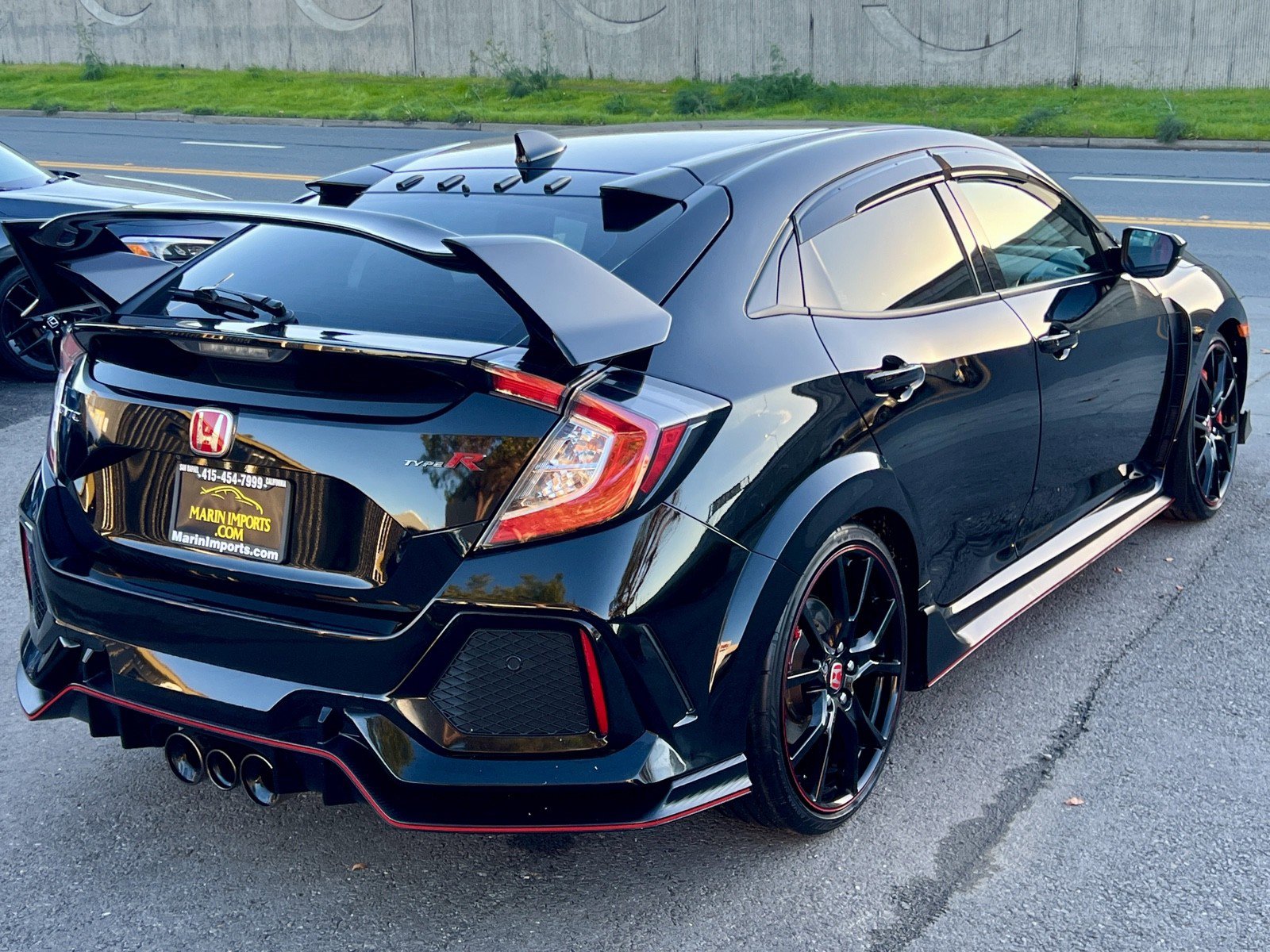 Used 2019 Honda Civic Type R image 6