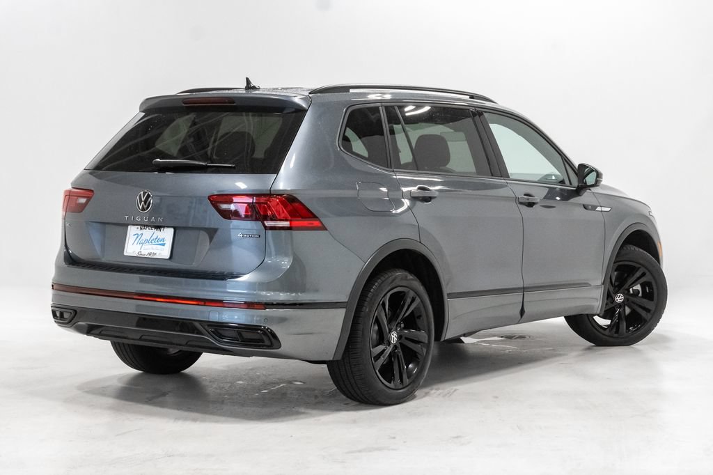 Used 2023 Volkswagen Tiguan SE R-Line AWD/4WD image 31