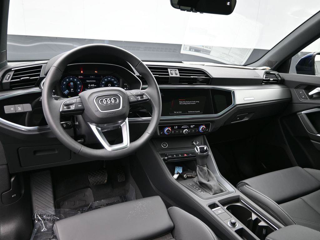New 2025 Audi Q3 2.0T Premium AWD/4WD image 7