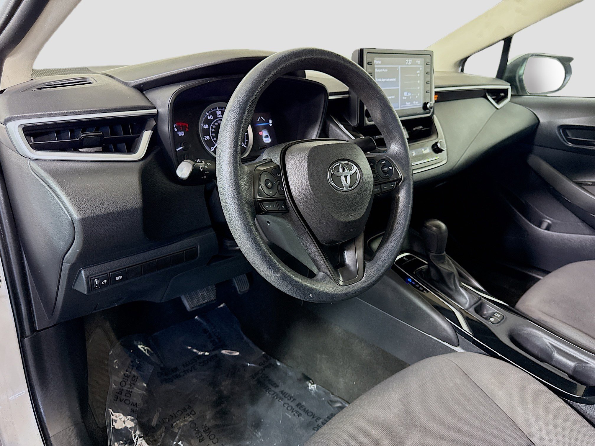 Used 2022 Toyota Corolla LE FWD image 22
