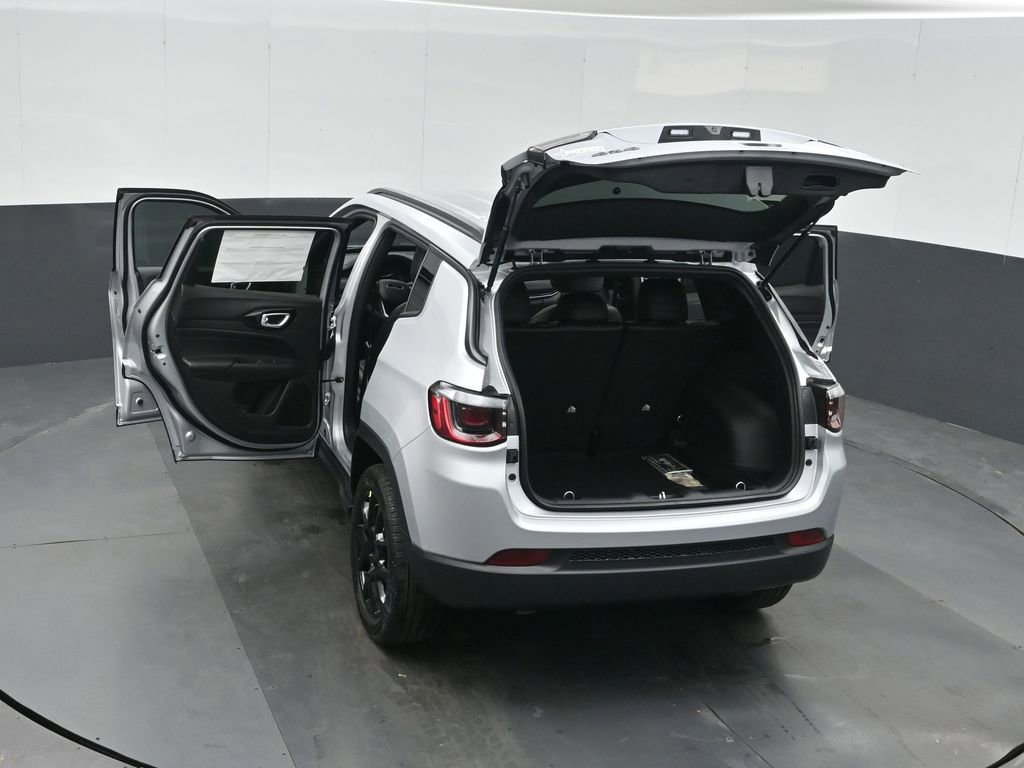 New 2026 Jeep Compass Latitude AWD/4WD image 51