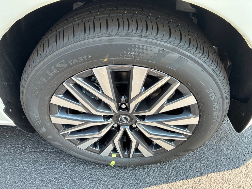 New 2026 Nissan Altima 2.5 SV AWD/4WD image 11