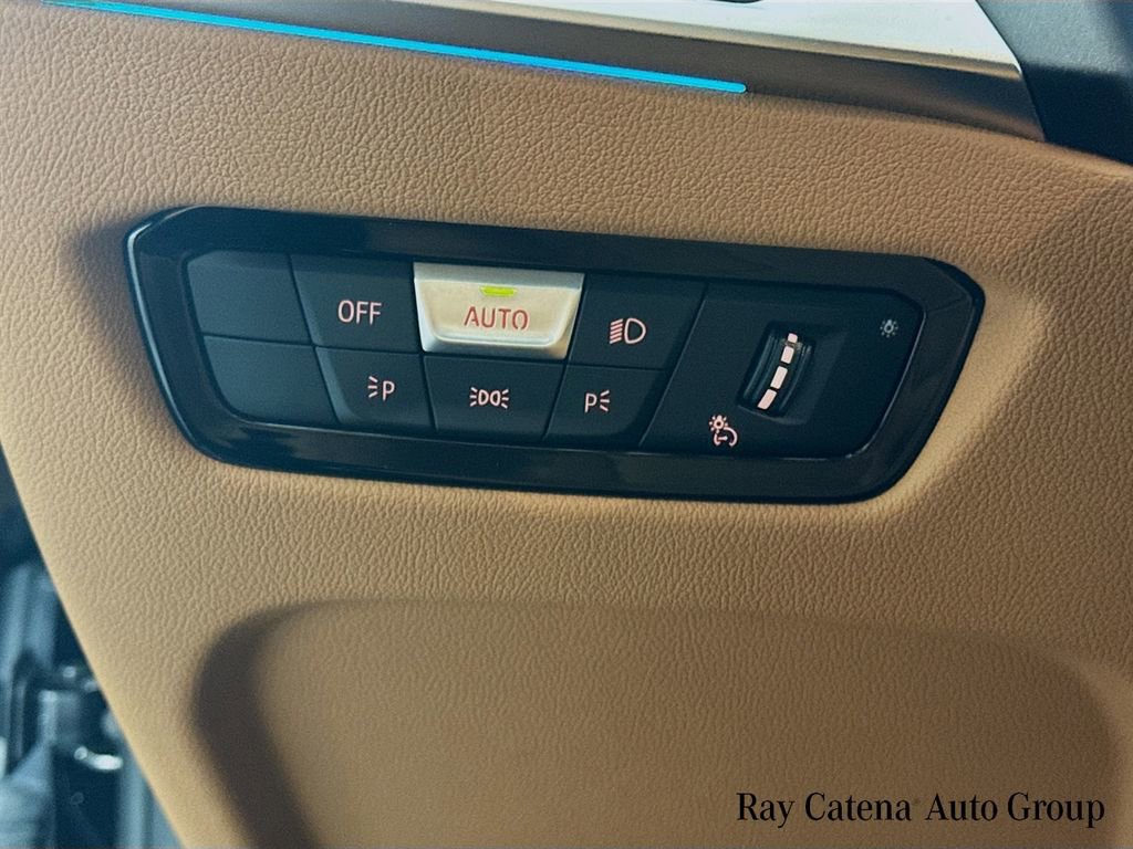 Used 2023 BMW 330e xDrive w/ Driving Assistance Package image 10