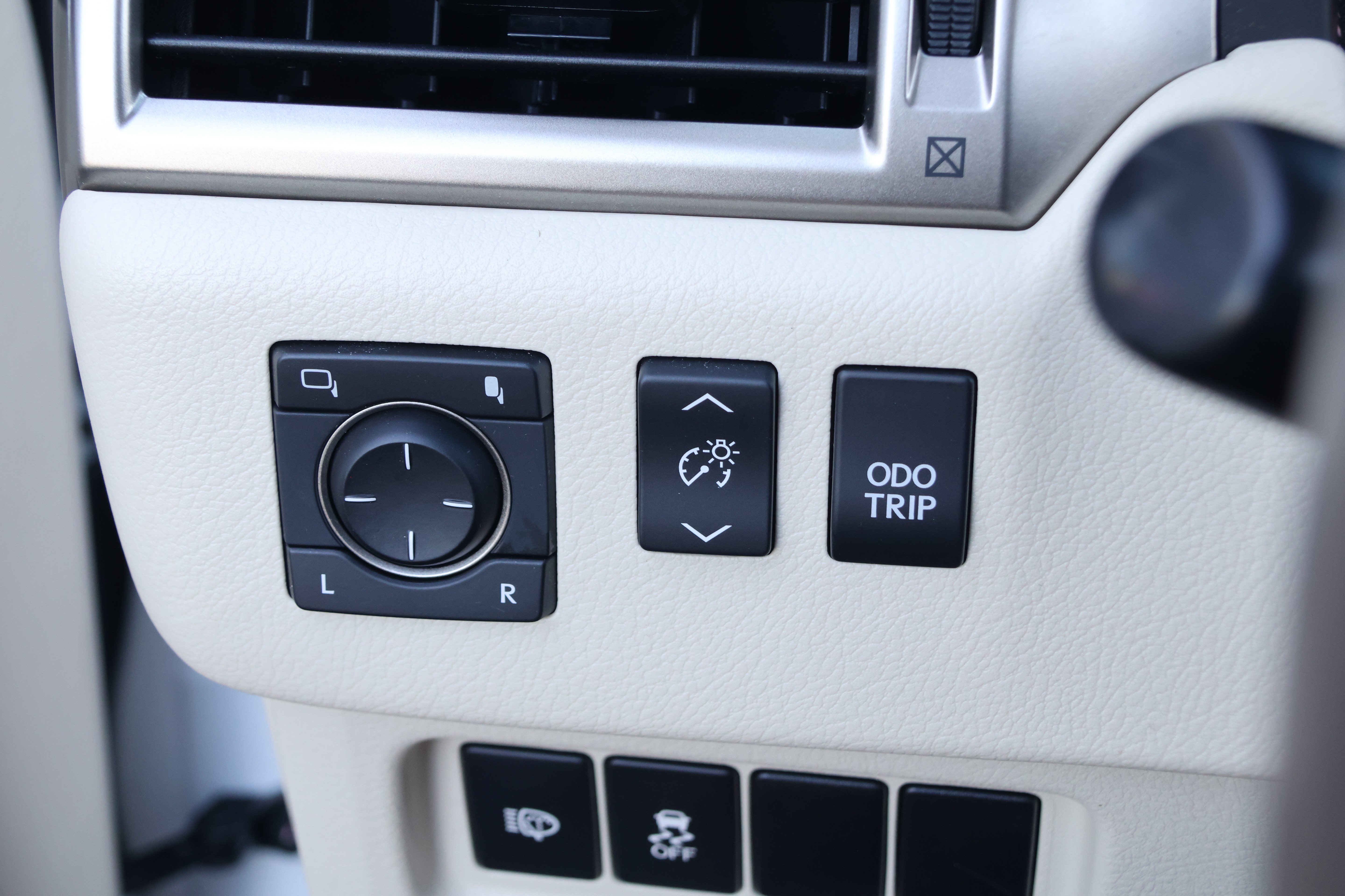 Used 2019 Lexus GX 460 Premium AWD/4WD image 15