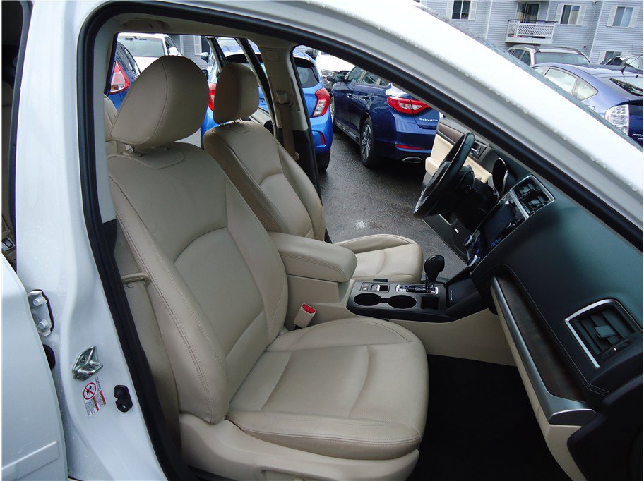 Used 2018 Subaru Outback 2.5i Limited AWD/4WD image 13